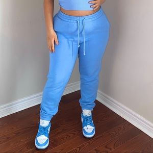 TNA Cozy Fleece Perfect Sweatpant in Sky Blue